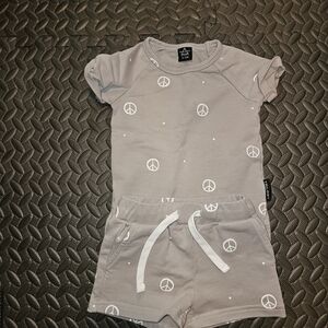 Gray Peace Sign Kids Matching Set